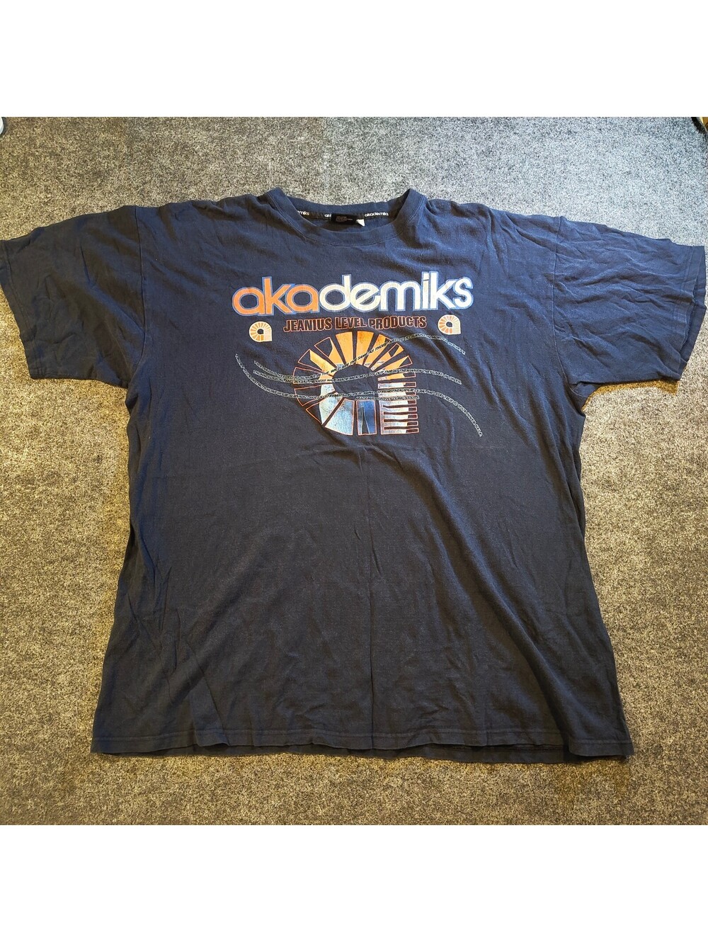 Akademiks Jeanius Level Products Graphic T-Shirt Charcoal Grey Large